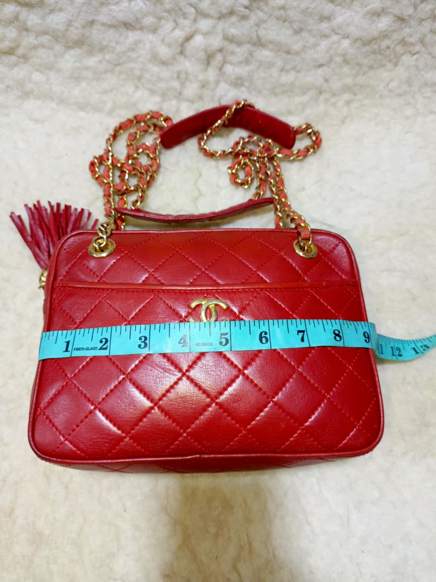 Authentic Vintage 1980s Chanel Red Quilted Lambskin Shoulder Bag – Pre-Owned Luxury